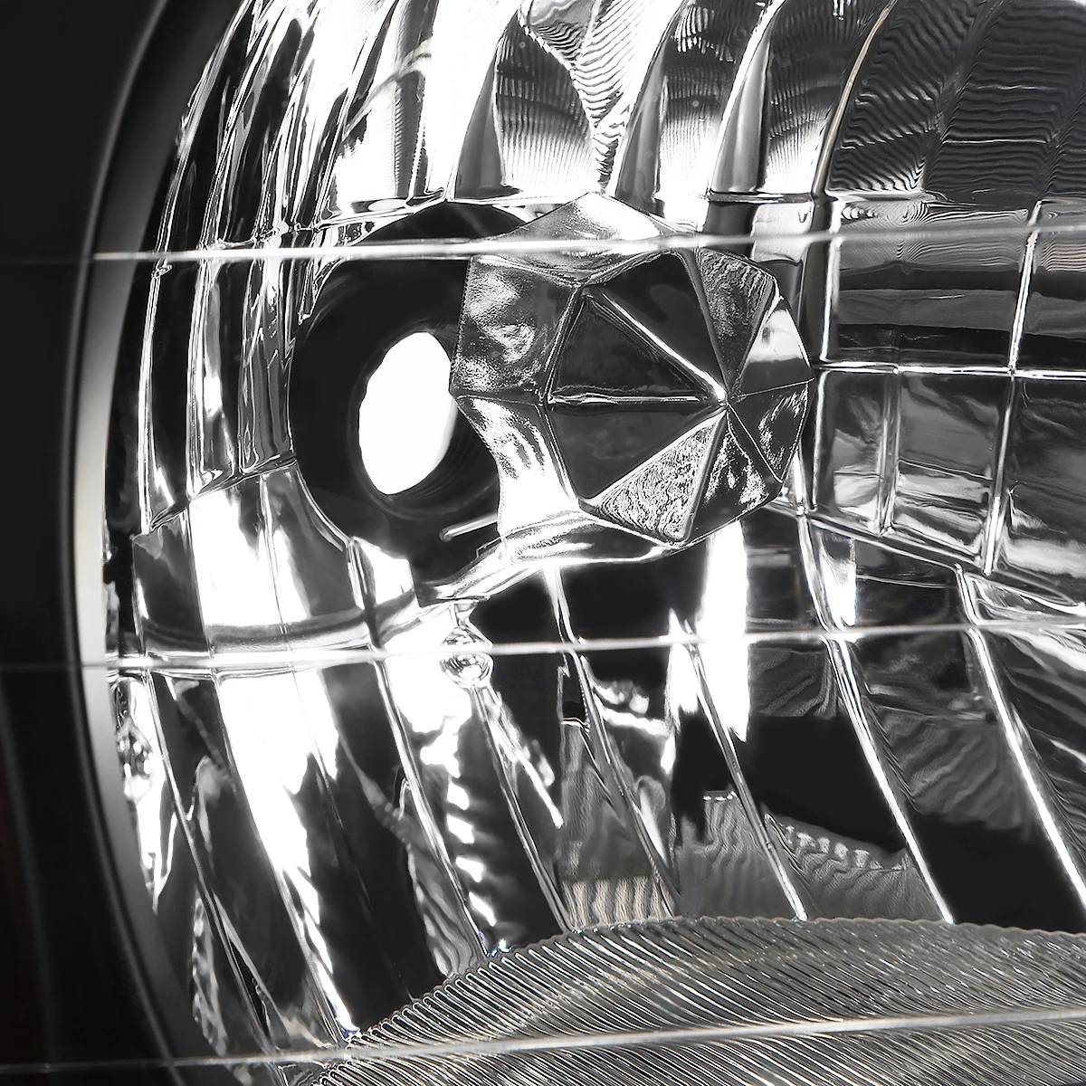 00-02 Hyundai Accent Headlight Assembly (Driver & Passenger Side) - Black Clear 4 00-02 Hyundai Accent Headlight Assembly (Driver & Passenger Side) - Black Clear - Image 4