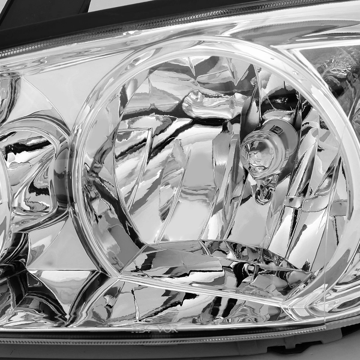 02-04 Toyota Camry OE-Style Replacement Headlights - Chrome / Clear 4 02-04 Toyota Camry OE-Style Replacement Headlights - Chrome / Clear - Image 4