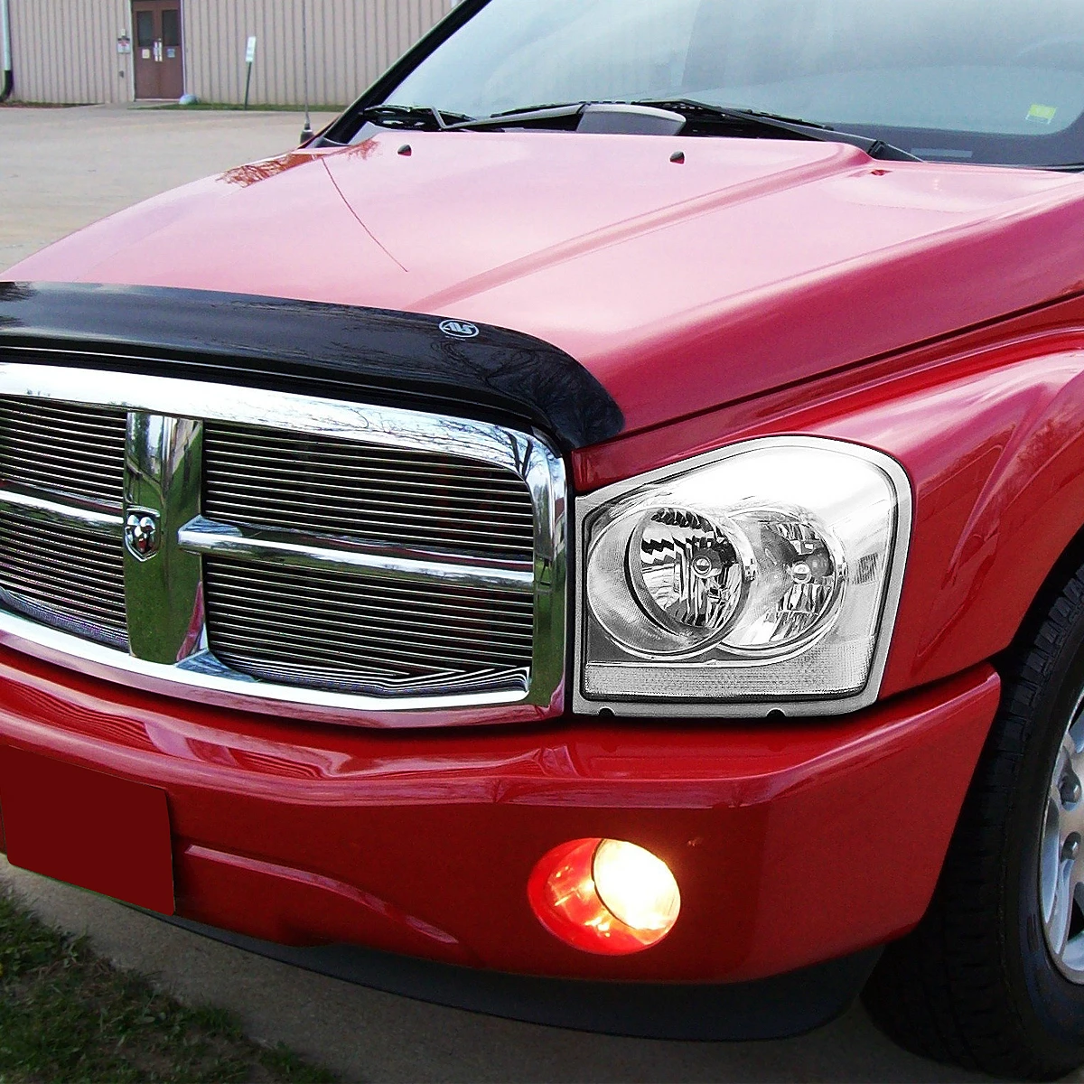 04-06 Dodge Durango OE-Style Replacement Headlights - Chrome / Clear 7 04-06 Dodge Durango OE-Style Replacement Headlights - Chrome / Clear - Image 7