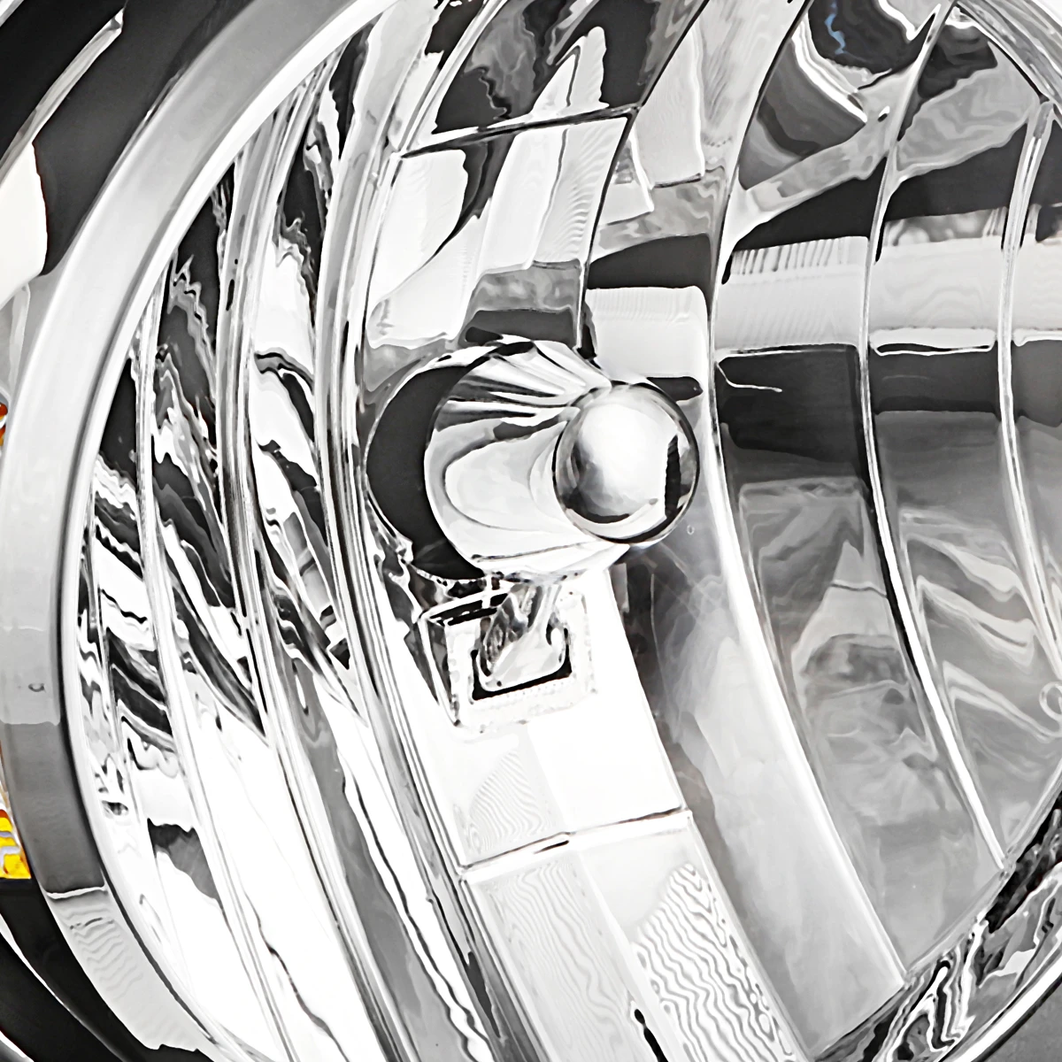 05-07 Ford Escape OE-Style Replacement Headlights - Chrome / Amber 4 05-07 Ford Escape OE-Style Replacement Headlights - Chrome / Amber - Image 4