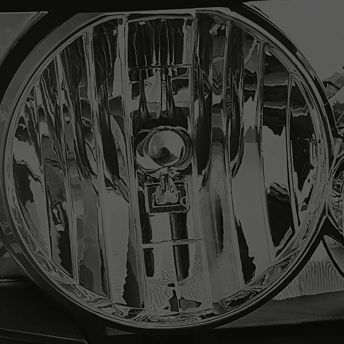 05-07 Ford Escape OE-Style Replacement Headlights - Smoked / Amber 4 05-07 Ford Escape OE-Style Replacement Headlights - Smoked / Amber - Image 4