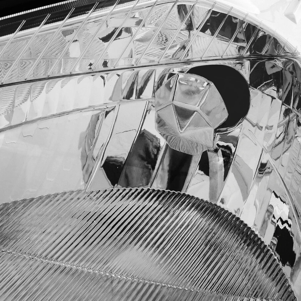 2003-2004 Ford Focus OE-Style Headlights - Chrome Housing Clear Reflector 3 2003-2004 Ford Focus OE-Style Headlights - Chrome Housing Clear Reflector - Image 3