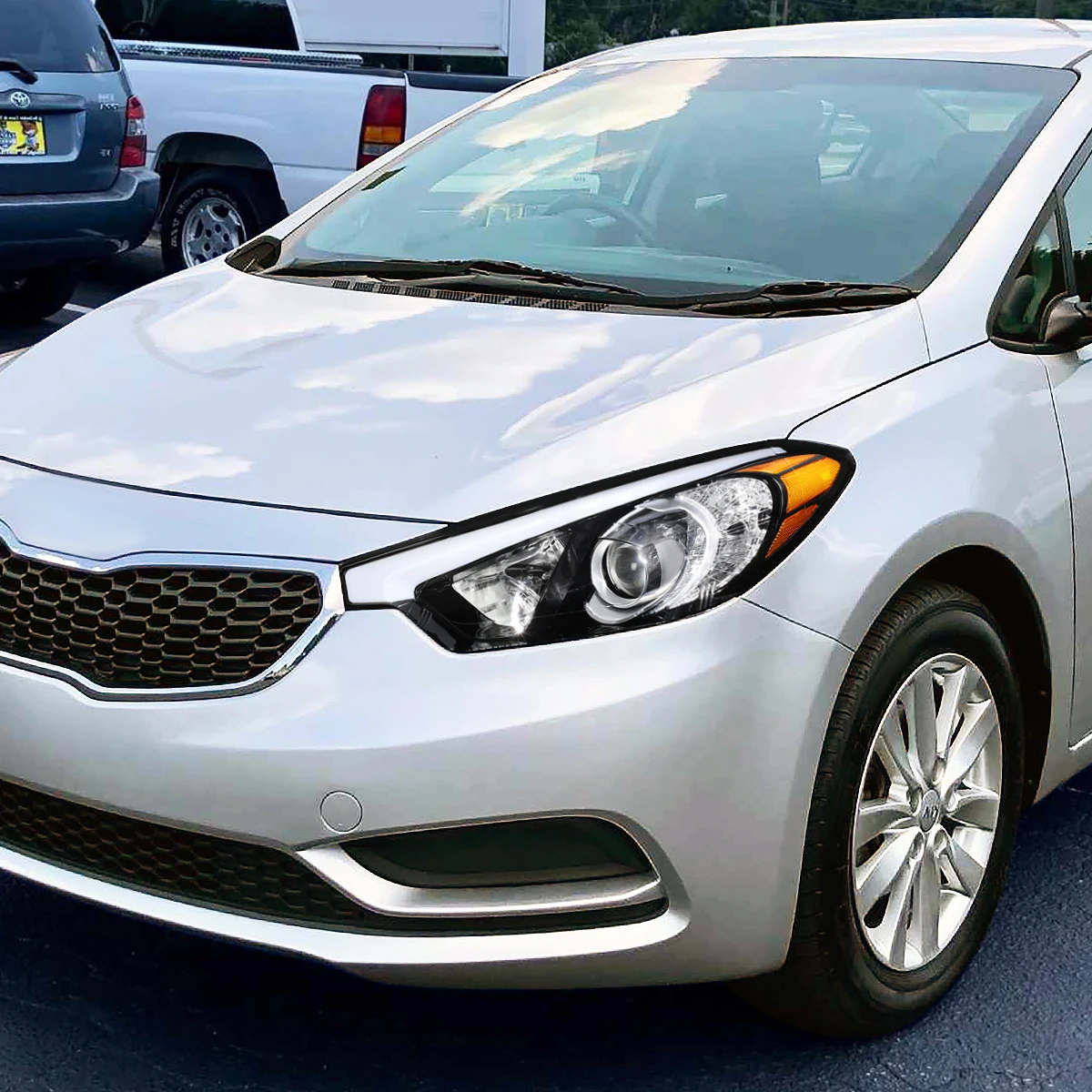 2014-2016 Kia Forte 5 Koup Left/Driver Side Projector Driving Headlight 6 2014-2016 Kia Forte 5 Koup Left/Driver Side Projector Driving Headlight - Image 6