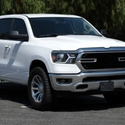 2019-2022 Dodge Ram 1500 Halogen Reflector Headlights W/ LED DRL Strip - Black Housing 16 2019-2022 Dodge Ram 1500 Halogen Reflector Headlights W/ LED DRL Strip - Black Housing -High-Efficiency Car Light Store 2019 2021 dodge ram 1500 halogen reflector headlights w led drl strip black housing 111