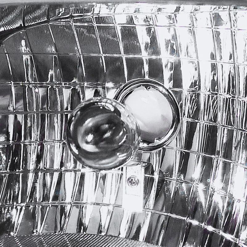 97-03 Ford F150 / Expedition Euro Style Crystal Headlights - Chrome 2 97-03 Ford F150 / Expedition Euro Style Crystal Headlights - Chrome - Image 2