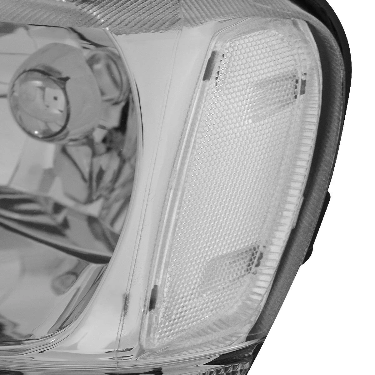 99-04 Jeep Grand Cherokee Replacement Crystal Headlights - Chrome Clear 3 99-04 Jeep Grand Cherokee Replacement Crystal Headlights - Chrome Clear - Image 3