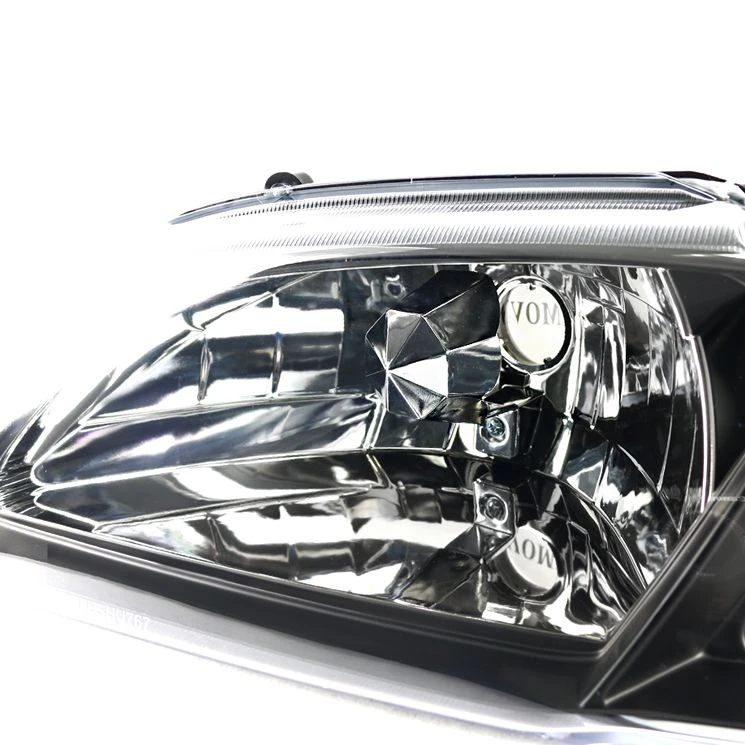 HID Combo 94-97 Ford Mustang 1-Piece Crystal Headlights - Black 2 HID Combo 94-97 Ford Mustang 1-Piece Crystal Headlights - Black - Image 2