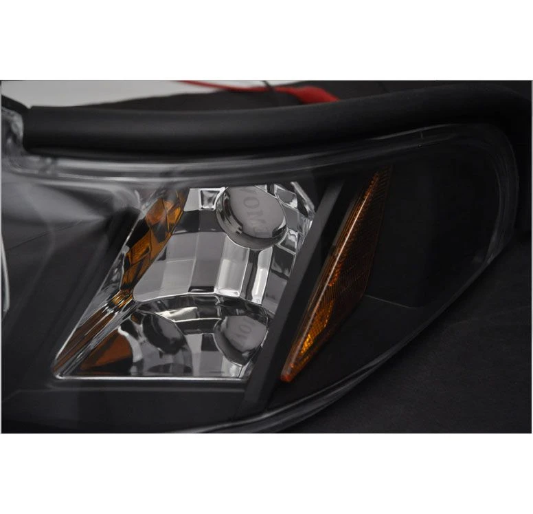 HID Combo 94-97 Ford Mustang 1-Piece Crystal Headlights - Chrome 2 HID Combo 94-97 Ford Mustang 1-Piece Crystal Headlights - Chrome - Image 2