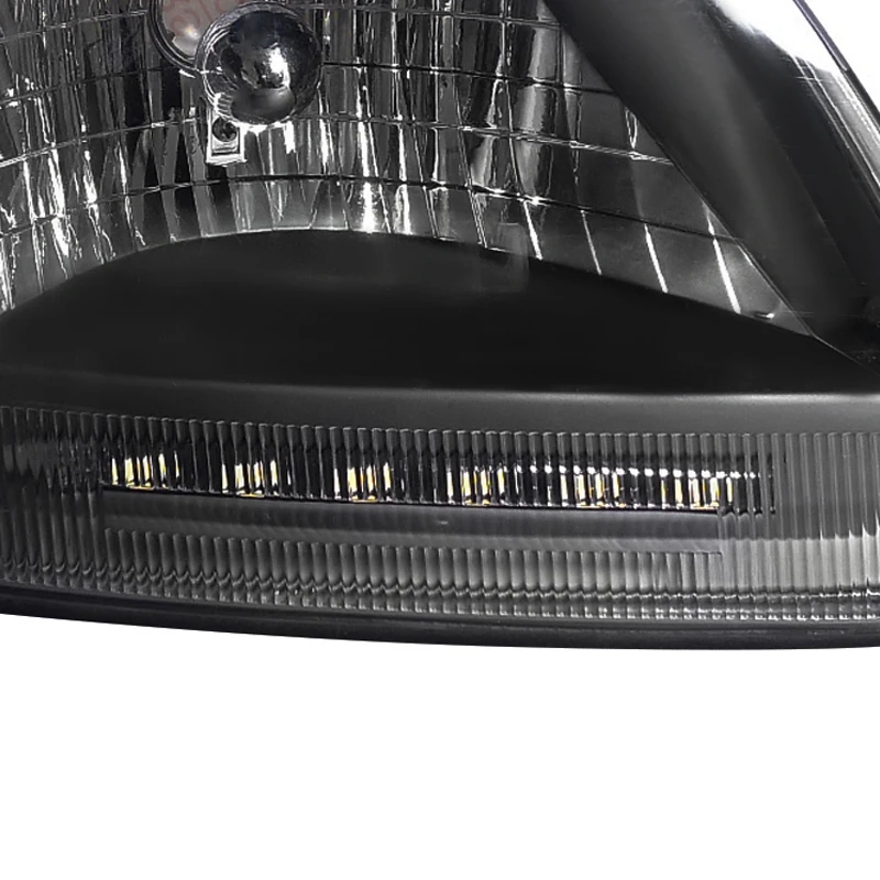 HID Combo 97-03 Ford F150 / Expedition LED Strip Crystal Headlights With Corner Lens - Black 4 HID Combo 97-03 Ford F150 / Expedition LED Strip Crystal Headlights With Corner Lens - Black - Image 4